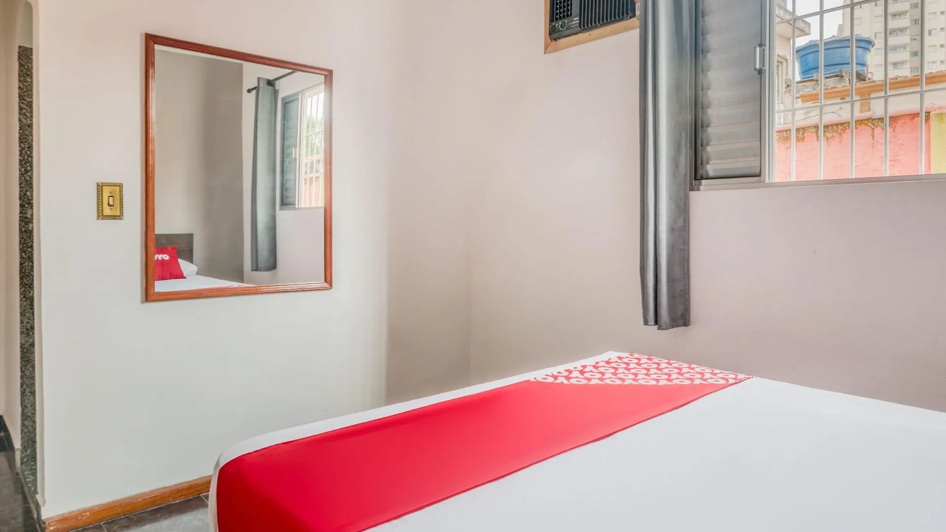 **  OYO Hotel Park Leste, São Paulo Brasil